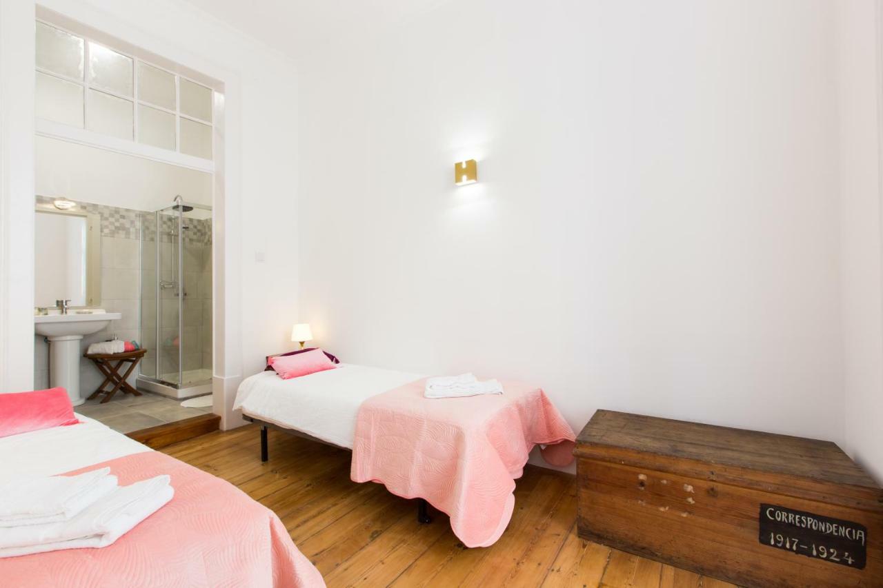 Lisbon Secret & Charming Baixa 4 Bedroom Apartment Екстер'єр фото